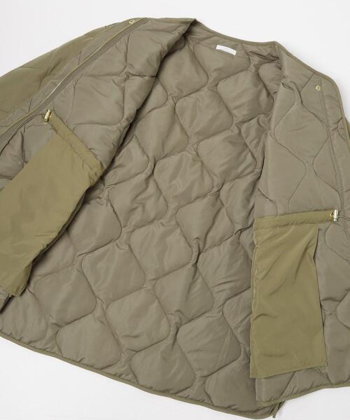 ITEMS URBANRESEARCH（アイテムズ アーバンリサーチ）の「『撥水』ドロストサイドオープン中綿ブルゾン（ブルゾン・レディース・カーキ/ブラック/ホワイト系その他・FREE）」の22枚目の写真