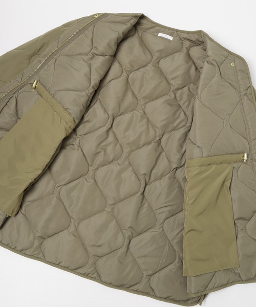 ITEMS URBANRESEARCH（アイテムズ アーバンリサーチ）の「ドロストサイドオープン中綿ブルゾン（ブルゾン・レディース・カーキ/ブラック/ホワイト系その他・FREE）」の9枚目の写真