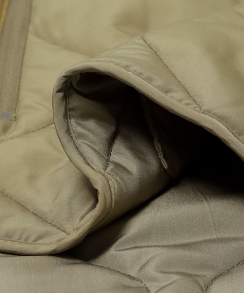 ITEMS URBANRESEARCH（アイテムズ アーバンリサーチ）の「ドロストサイドオープン中綿ブルゾン（ブルゾン・レディース・カーキ/ブラック/ホワイト系その他・FREE）」の12枚目の写真