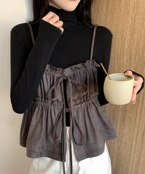 Achic（アシック）の「ドローコード付きギャザーキャミソール（キャミソール・レディース・ダークグレー/ブラウン/アイボリー・M）」の17枚目の写真
