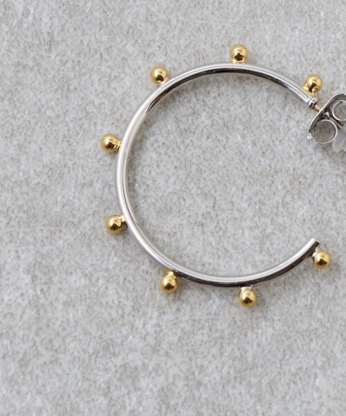 LIVETART(リヴェタート)の「ビーズフープピアス(リング・レディース・シルバー・FREE)」の2枚目の写真