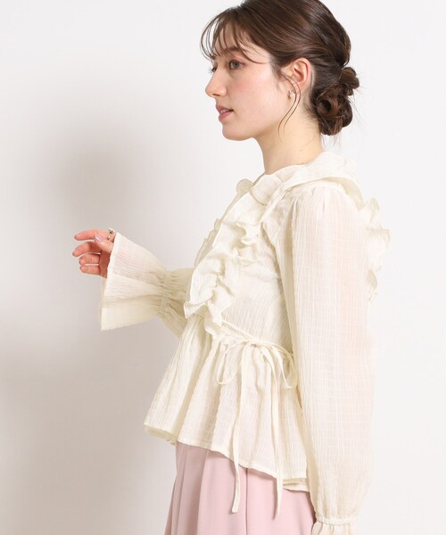 couture brooch(クチュールブローチ)の「シアーシャーリングブラウス(シャツ/ブラウス・レディース・オフホワイト/アイボリー系/ブラック・38/40)」の5枚目の写真