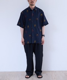 NEZU YOHINTEN（ネズヨウヒンテン）の「NEZU YO-HINTEN スーべニールエンブロイダリーショートスリーブシャツ (100813)（シャツ/ブラウス）」