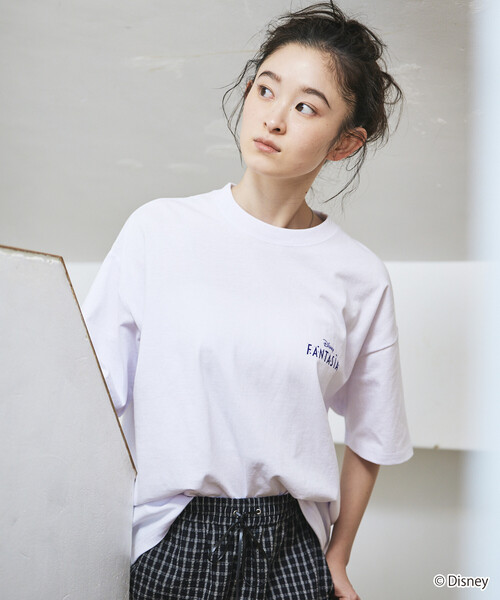 FREAK'S STORE(フリークスストア)の「限定展開 DISNEY ディズニー ファンタジア ミッキーマウス バックプリント クルーネック Tシャツ(Tシャツ/カットソー・メンズ・ホワイト/アッシュグレー/ブラック/ネイビー/ピンク・LARGE/MEDIUM/SMALL)」の8枚目の写真
