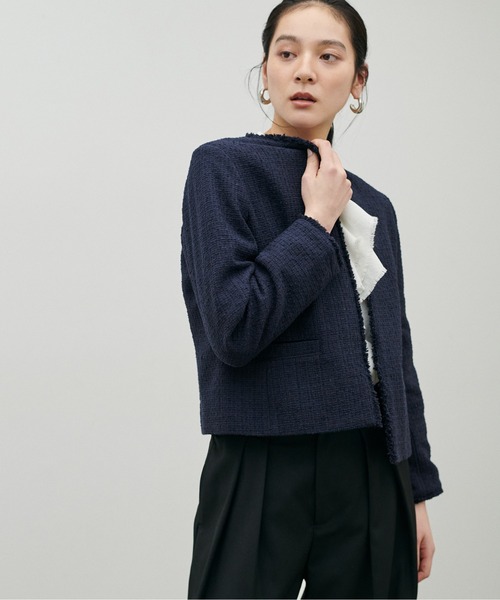 LARUTA（ラルータ）の「【LARUTA】[Web限定]セレモニー対応可／ランダムラメツィードジャケット（ノーカラージャケット・レディース・アイボリー/ネイビー・MEDIUM）」の20枚目の写真