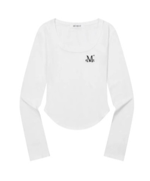 MUCENT(ムセント)の「◇MUCENT◇ブランド直輸入正規品/MARIEL SQUARE NECK CROP T マリエルスクエアネックグルミクロップ長袖Tシャツ(Tシャツ/カットソー・レディース・アイボリー/ブラック/グレー・FREE)」の2枚目の写真