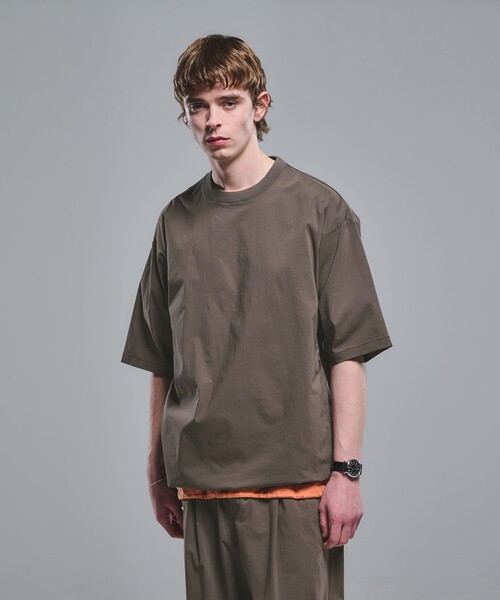 green label relaxing(グリーンレーベルリラクシング)の「WONDER CLOTH クルーネック 半袖 Tシャツ -ストレッチ・接触冷感・吸水速乾-(Tシャツ/カットソー・メンズ・ブラック/モカ/ダークグレー/ライトグレー/ロイヤルブルー・XL/L/M/S)」の10枚目の写真