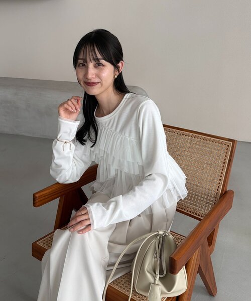 CAPRICIEUX LE'MAGE（カプリシューレマージュ）の「【kon企画】フリルドッキングロンT（Tシャツ/カットソー・レディース・グレー/ホワイト・FREE）」の3枚目の写真