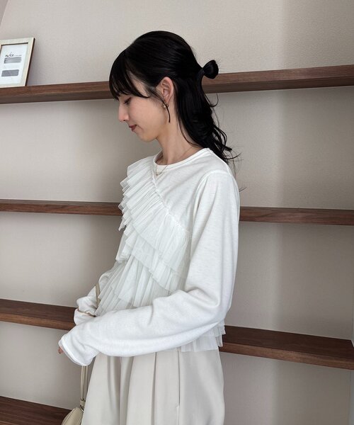 CAPRICIEUX LE'MAGE（カプリシューレマージュ）の「【kon企画】フリルドッキングロンT（Tシャツ/カットソー・レディース・グレー/ホワイト・FREE）」の4枚目の写真