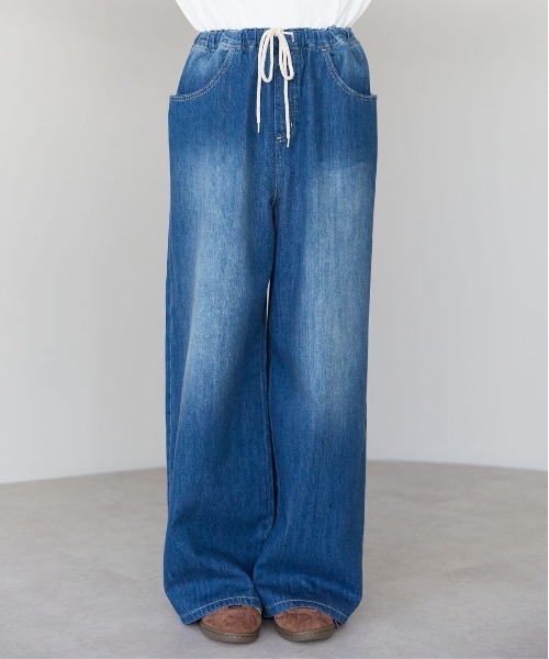 pocket（ポケット）の「【2サイズ展開】デニムイージーワイドパンツ（デニムパンツ・レディース・ブルー/ライトブルー/インディゴブルー/ホワイト・M/L）」の6枚目の写真