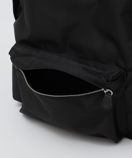 SHIPS（シップス）の「【SHIPS別注】BONFANTI: ナイロン バックパック（バックパック/リュック・メンズ・ブラック/オリーブ・ONE SIZE）」の7枚目の写真