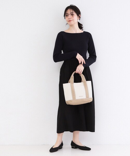 OPAQUE.CLIP（オペークドットクリップ）の「2WAYバイカラー帆布ミドルトート（トートバッグ・レディース・チャコールグレー/サックスブルー系/ベージュ・00）」の7枚目の写真