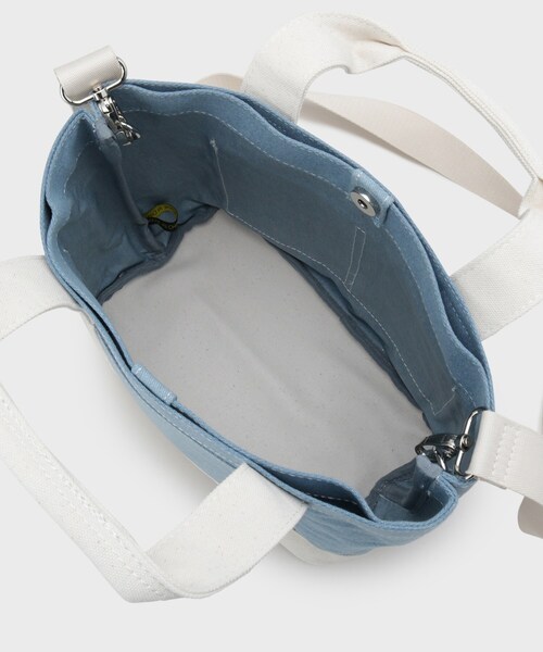 OPAQUE.CLIP（オペークドットクリップ）の「2WAYバイカラー帆布ミドルトート（トートバッグ・レディース・チャコールグレー/サックスブルー系/ベージュ・00）」の16枚目の写真