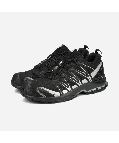SALOMON(サロモン)の「SALOMON XA PRO 3D GTX / サロモン エックスエー プロ 3D ゴアテックス / L49214300(スニーカー・メンズ・ブラック・23cm/23.5cm/24cm/24.5cm/25cm/25.5cm/26cm/26.5cm/27cm/27.5cm/28cm/28.5cm/29cm/30cm)」の1枚目の写真