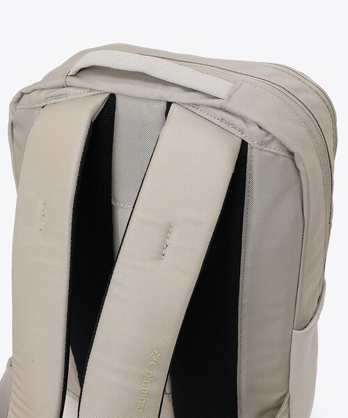 Columbia(コロンビア)の「撥水 通勤 Columbia/スターレンジ 16L スクエア バックパック(リュック)PC収納(13インチ対応)/コロンビア(バックパック/リュック・レディース・ブラック/ストーン・ONE SIZE)」の8枚目の写真