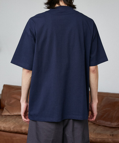 PUBLUX(パブリュクス)の「PUBLUX/パブリュクス <機能性素材>LOVE POP STUDIO コード フラワー Tシャツ 限定展開(Tシャツ/カットソー・メンズ・グレー/ホワイト/ネイビー・L/M/S)」の6枚目の写真