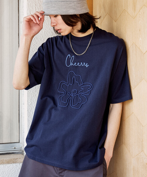 PUBLUX(パブリュクス)の「PUBLUX/パブリュクス <機能性素材>LOVE POP STUDIO コード フラワー Tシャツ 限定展開(Tシャツ/カットソー・メンズ・グレー/ホワイト/ネイビー・L/M/S)」の4枚目の写真