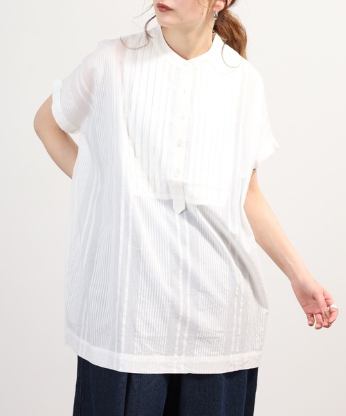 OMNES(オムネス)の「コットンドビータックフレンチスリーブブラウス(シャツ/ブラウス・レディース・ホワイト/ベージュ/ブラウン・FREE)」の4枚目の写真