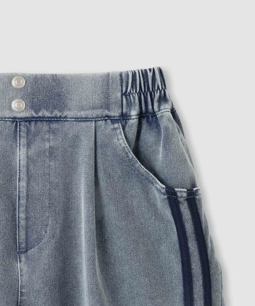 NAVY(ネイビー)の「【SARARI/サラリ】 ニットデニム サイドライン イージーキュロットパンツ(その他パンツ・キッズ・グレー/ブルー・130cm/140cm/150cm/160cm)」の5枚目の写真