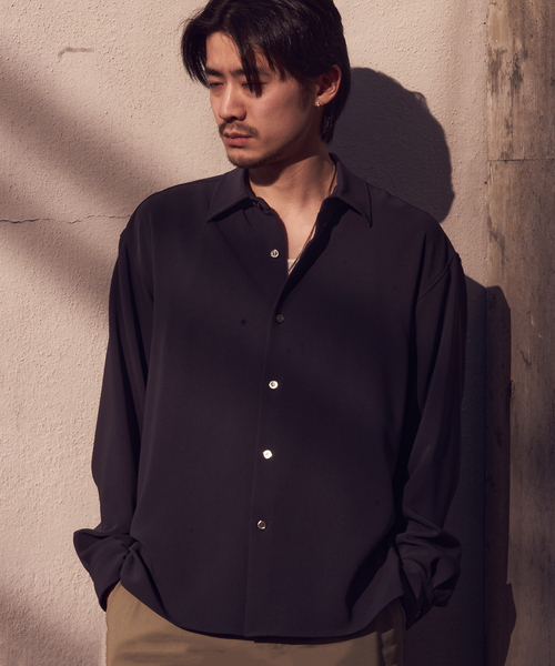 WISM(ウィズム)の「NAMELESSNESS / ネームレスネス triacetate Airy shirts(シャツ/ブラウス・メンズ・チャコールグレー/ブラック・3/2)」の14枚目の写真