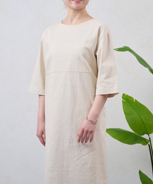 Jena espace merveilleux（ジェナ　エスパスメルヴェイユ）の「コットンストレッチワンピース（ワンピース・レディース・ベージュ/ブラック・FREE）」の19枚目の写真
