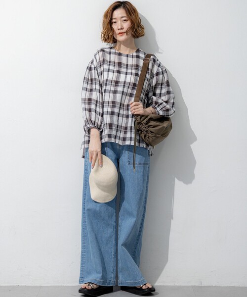 23区 S(ニジュウサンクチイサイサイズ)の「LIBECOリネン チェック ボリュームスリーブ ブラウス(シャツ/ブラウス・レディース・ダークブラウン系3/オレンジ系3・32)」の5枚目の写真