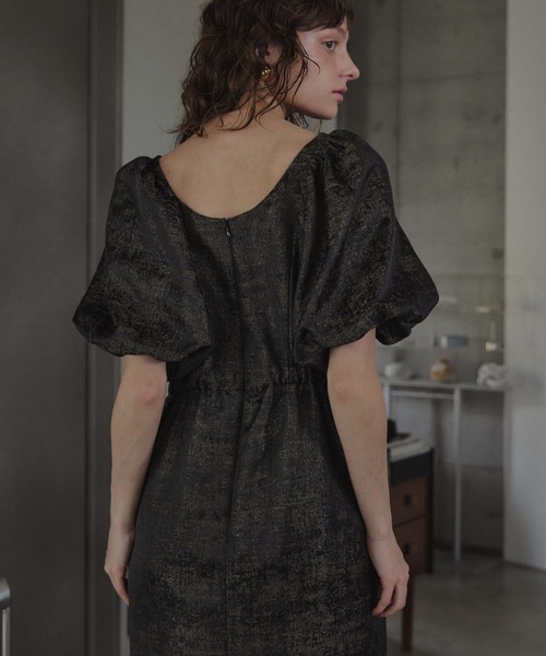 LE'RURE（リルアー）の「Jacquard puffsleeve dress（ドレス・レディース・ブラック/グレー・TALL/MEDIUM/SMALL）」の16枚目の写真