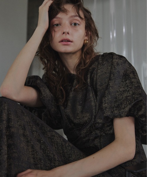 LE'RURE（リルアー）の「Jacquard puffsleeve dress（ドレス・レディース・ブラック/グレー・TALL/MEDIUM/SMALL）」の11枚目の写真