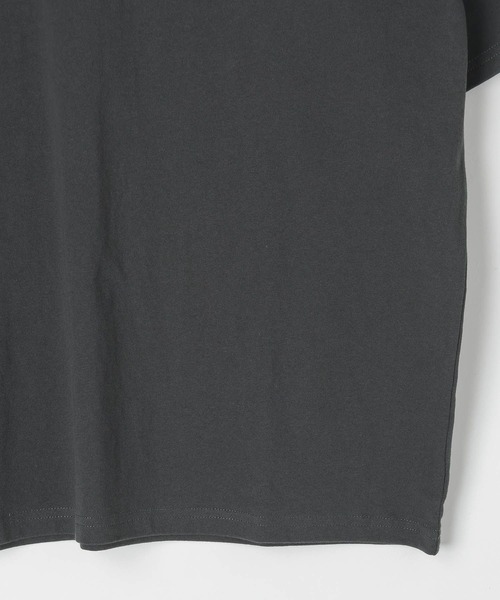 LEPSIM(レプシィム)の「箔プリントBIGT 670949(Tシャツ/カットソー・レディース・チャコールグレー/ナチュラル/オフホワイト/ライトグレー・FREE)」の18枚目の写真