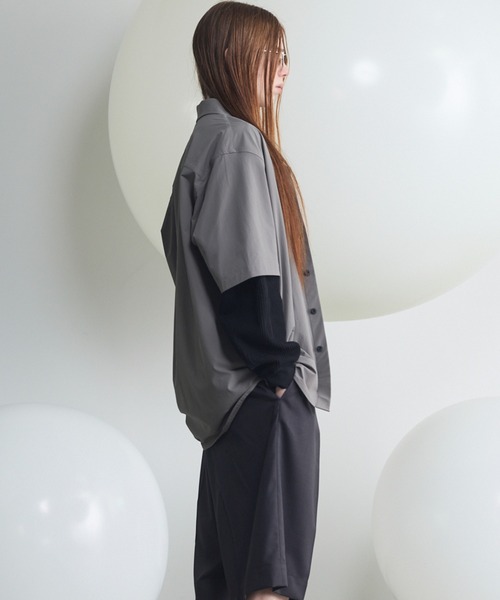 MAISON SPECIAL(メゾンスペシャル)の「《UNISEX》【PERTEX】Regular Collar Prime-Over Short Sleeve Shirt/【パーテックス】レギュラーカラープライムオーバーショートスリーブシャツ【MAISON SPECIAL/メゾンスペシャル】■セットアップ対応■(シャツ/ブラウス・メンズ・グレー/チャコールグレー/ブラック・0/1/2)」の13枚目の写真