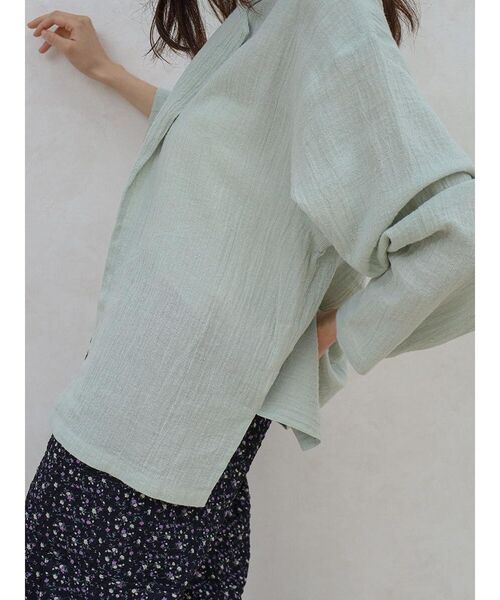 FIKA.(フィーカ)の「Linen cotton tailored jacket(テーラードジャケット・レディース・ブラック/ライトブルー/ベージュ/エンジ・MEDIUM)」の10枚目の写真
