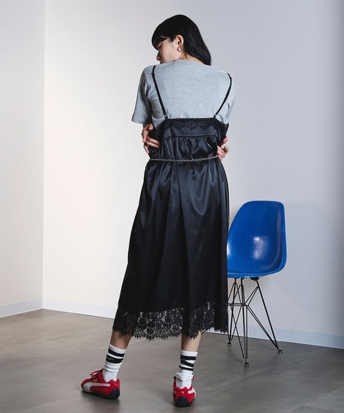 OKIRAKU（オキラク）の「(OKIRAKU×ROSEBUD)3WAY CAMI DRESS AND LOGO TEE SET（ワンピース・レディース・ブラック/ベージュ・ONE SIZE）」の14枚目の写真