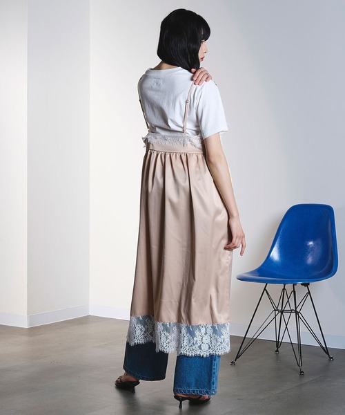OKIRAKU（オキラク）の「(OKIRAKU×ROSEBUD)3WAY CAMI DRESS AND LOGO TEE SET（ワンピース・レディース・ブラック/ベージュ・ONE SIZE）」の3枚目の写真
