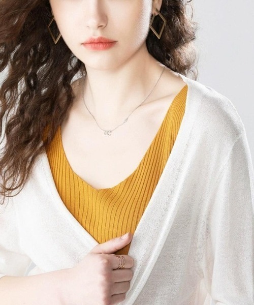 Forcement(フォースメント)の「軽やかな透け感で上品に決まる夏服シアーUVカットカーデ(カーディガン/ボレロ・レディース・ブラック/ホワイト/ベージュ・FREE)」の11枚目の写真