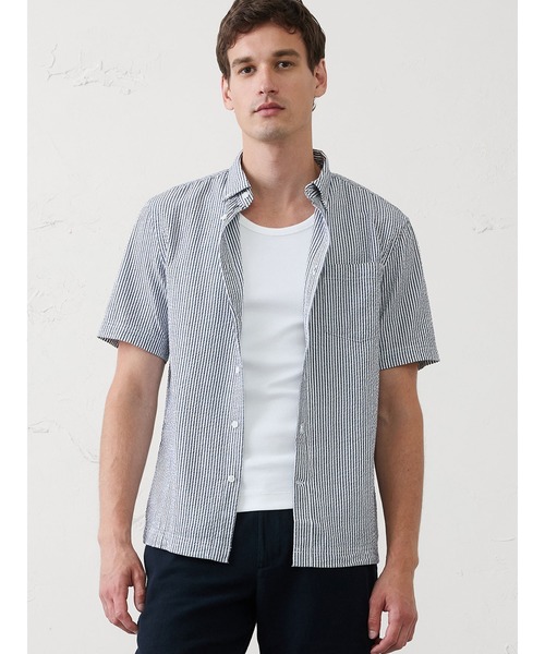 BANANA REPUBLIC FACTORY STORE(バナナリパブリック ファクトリーストア)の「BANANA REPUBLIC FACTORY STORE スタンダードフィット シアサッカーシャツ(シャツ/ブラウス・メンズ・ブルー/ネイビー/ホワイト/ホワイト系その他/ブルー系その他/ベージュ・M/S/XL/L)」の6枚目の写真
