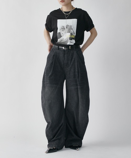 Lui's(ルイス)の「ドレープカーブデニムパンツ(デニムパンツ・レディース・ブラック/ブルー・36/38)」の6枚目の写真