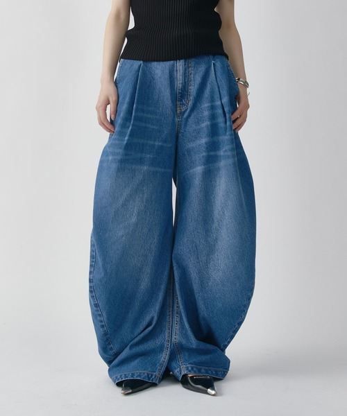 Lui's(ルイス)の「ドレープカーブデニムパンツ(デニムパンツ・レディース・ブラック/ブルー・36/38)」の14枚目の写真