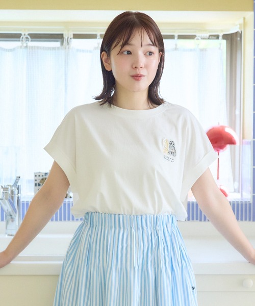 meeny miny(ミーニーマイニー)の「【メゾンテリア】ふわふわメレンゲワンちゃんTシャツ(Tシャツ/カットソー・レディース・グレイッシュベージュ/チャコールグレー/ホワイト・S-M/M-L)」の2枚目の写真