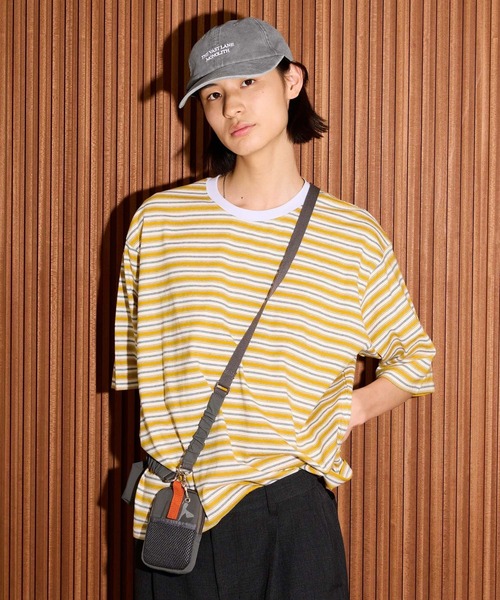 LAKOLE(ラコレ)の「マルチボーダーTEE / 805957(Tシャツ/カットソー・メンズ・ブラウン/イエロー/ブルー・MEDIUM/LARGE)」の3枚目の写真