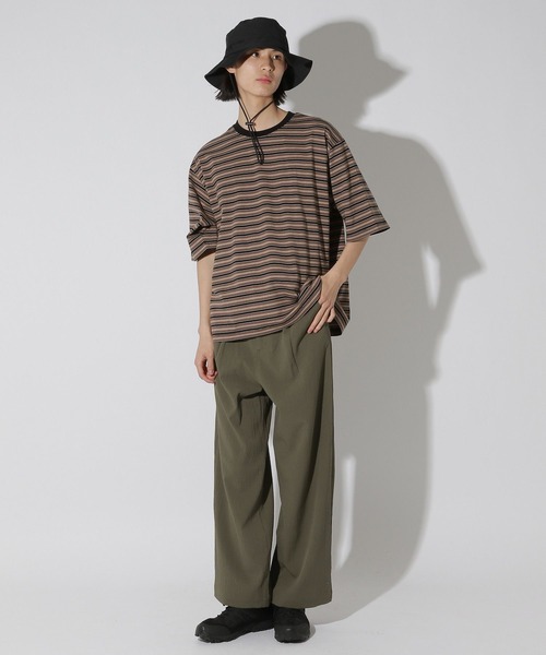 LAKOLE(ラコレ)の「マルチボーダーTEE / 805957(Tシャツ/カットソー・メンズ・ブラウン/イエロー/ブルー・MEDIUM/LARGE)」の4枚目の写真