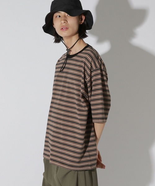LAKOLE(ラコレ)の「マルチボーダーTEE / 805957(Tシャツ/カットソー・メンズ・ブラウン/イエロー/ブルー・MEDIUM/LARGE)」の6枚目の写真