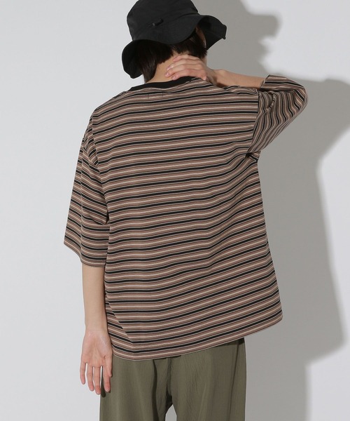 LAKOLE(ラコレ)の「マルチボーダーTEE / 805957(Tシャツ/カットソー・メンズ・ブラウン/イエロー/ブルー・MEDIUM/LARGE)」の7枚目の写真