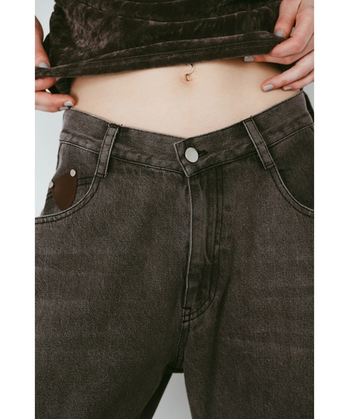 Knuth Marf(クヌースマーフ)の「wide bell-bottom denim pants(デニムパンツ・レディース・ブラウン/ブラック/グレー・X-SMALL/SMALL/MEDIUM)」の16枚目の写真