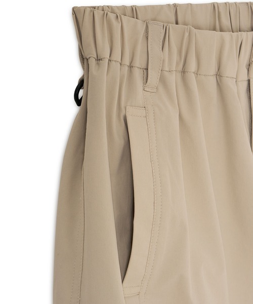 Pacific GOLF CLUB(パシフィックゴルフクラブ)の「DRAWSTRING BALLOON SKIRT(スカート・レディース・ベージュ/オリーブ・S/M/L)」の7枚目の写真