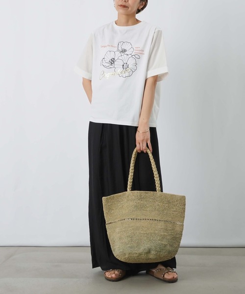 LUCA/LADY LUCK LUCA(ルカ/レディラックルカ)の「LC/LLL 天竺袖フラワープリントTシャツ(Tシャツ/カットソー・レディース・ブラック/オフホワイト・FREE)」の3枚目の写真
