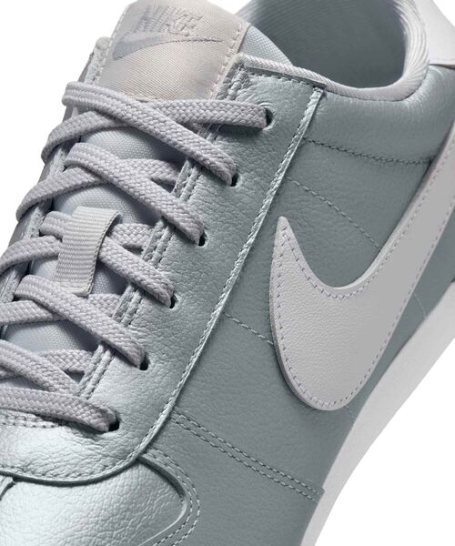 NIKE(ナイキ)の「ナイキ スプリント シスター ウィメンズシューズ / Nike Sprint Sister Women's Shoes II6984-001 Metallic Silver(スニーカー・レディース・シルバー・23/22.5/26/25/25.5/24.5/24/23.5/22)」の7枚目の写真