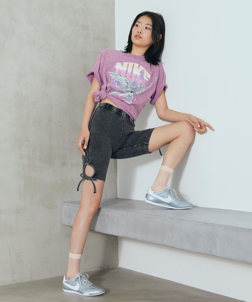 NIKE(ナイキ)の「ナイキ スプリント シスター ウィメンズシューズ / Nike Sprint Sister Women's Shoes II6984-001 Metallic Silver(スニーカー・レディース・シルバー・23/22.5/26/25/25.5/24.5/24/23.5/22)」の4枚目の写真