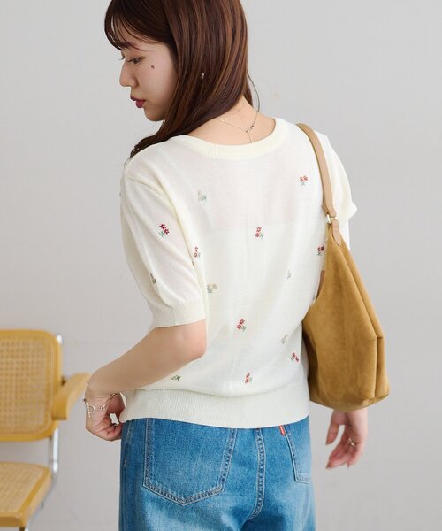 DISCOAT（ディスコート）の「【前後2WAY】花柄刺繍半袖カーディガン（カーディガン/ボレロ・レディース・アイボリー/ブラウン・FREE）」の5枚目の写真