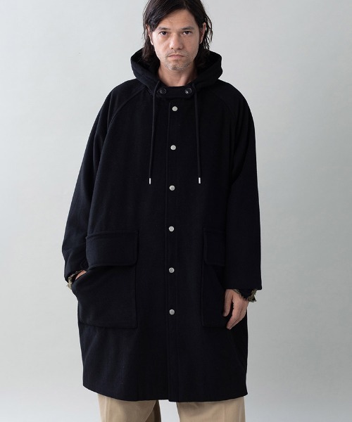 EGO TRIPPING(エゴトリッピング)の「mj11641-BURLY-COAT フードコート(616713)(その他アウター・メンズ・オリーブ/ブラック・48/46)」の1枚目の写真