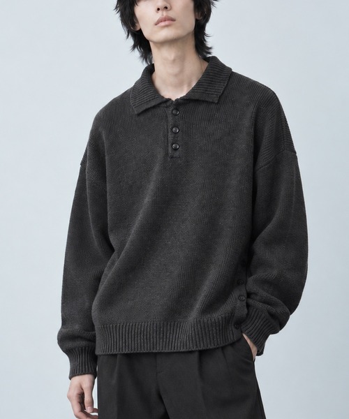 B.I.D.(ビーアイディー)の「《Bd》ビッグシルエット 畦編みニットポロシャツ(ポロシャツ・メンズ・オレンジ/ブルー/チャコールグレー/ブラック/グレイッシュベージュ・LARGE/MEDIUM)」の3枚目の写真